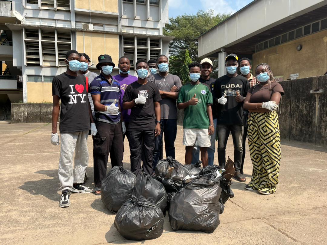 Olawale with other student leaders